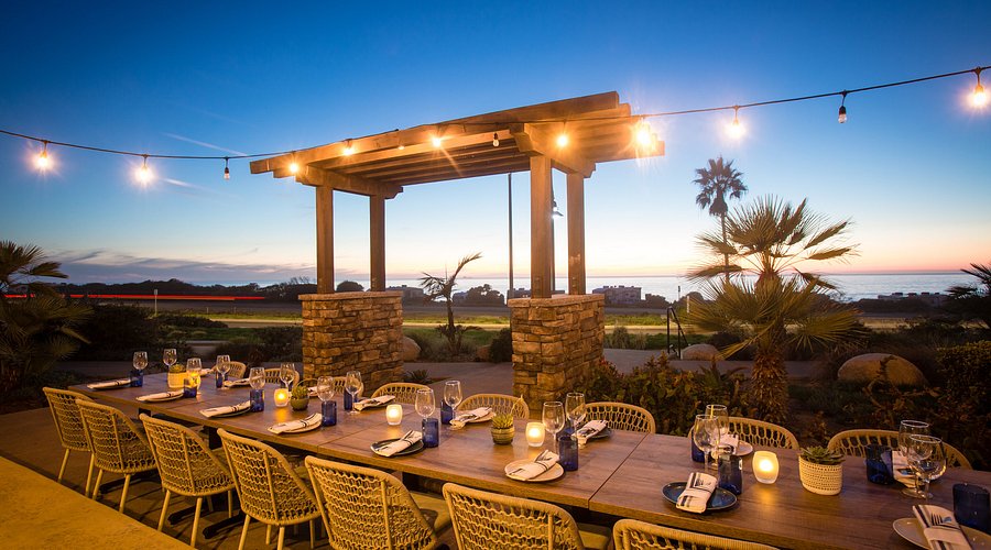 Oceanfront Patio Dining